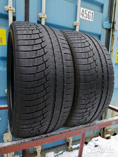 Nokian Tyres WR A4 255/35 R20