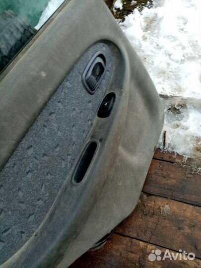 Задняя левая дверь на киа спектра