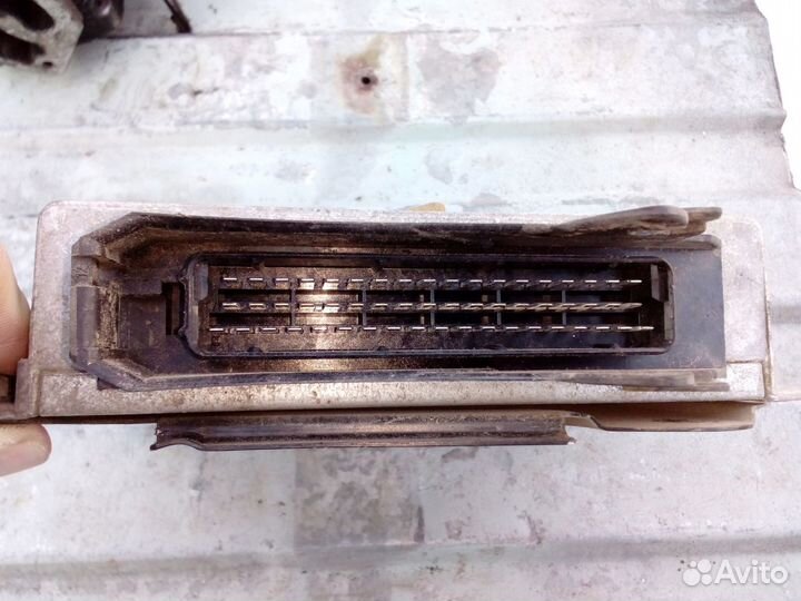 Эбу Opel Omega B 2.0 94-03