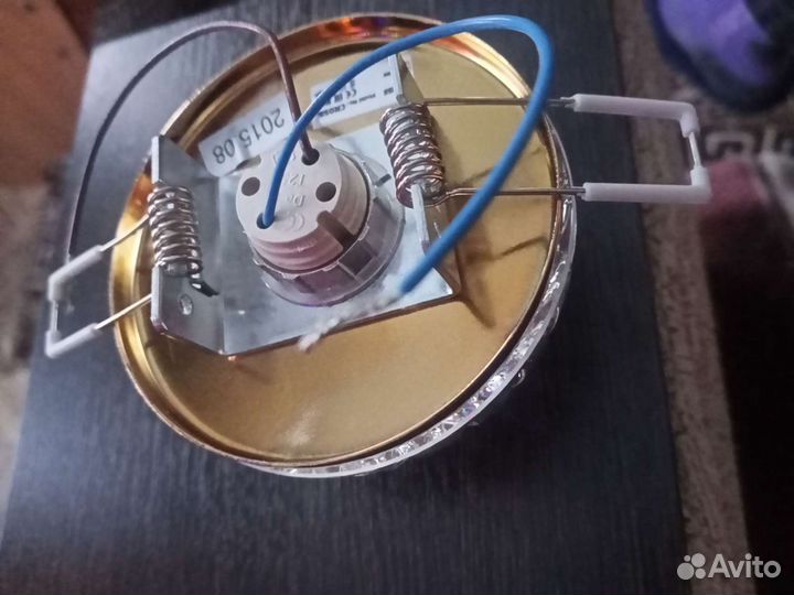 Светильник встраиваемый