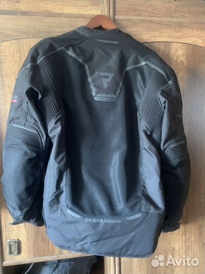 Мотокуртка