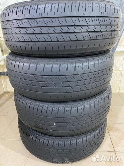 Kumho Solus KL21 235/65 R17