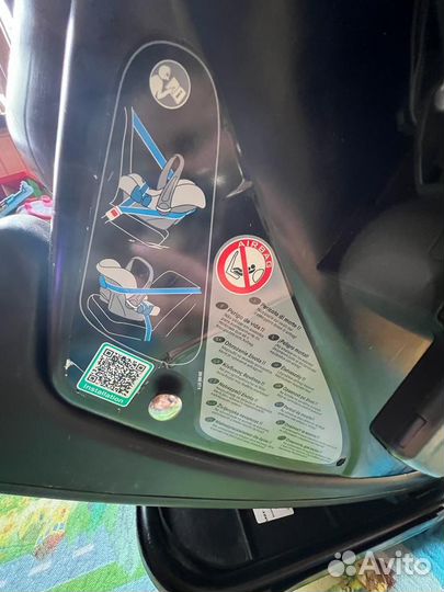 Детское автокресло britax romer isofix