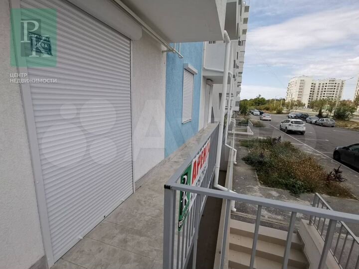 Горпищенко 104В 112м 1-й этаж 1-я линия