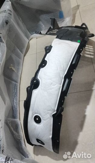 5387560160 подкрылок перед.правый новый LC200