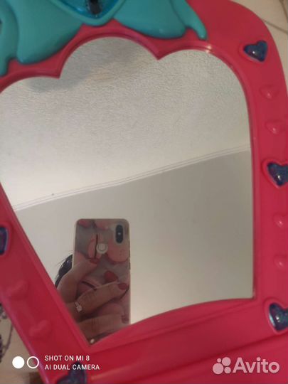 Детский туалетный столик