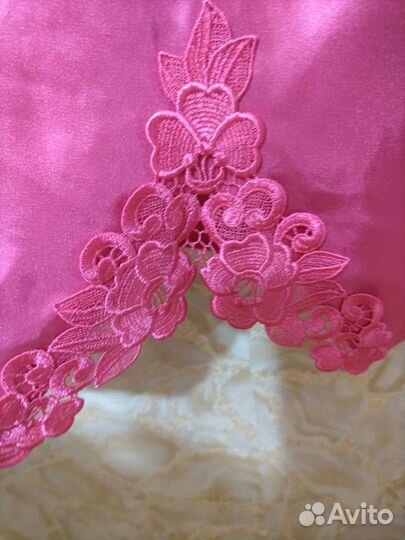 Шелковая ночная сорочка