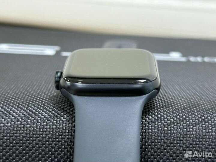 Часы apple Watch SE 2 44 mm 2023