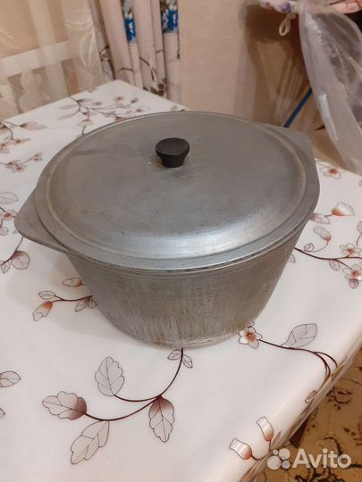 Казан чугунный бу СССР