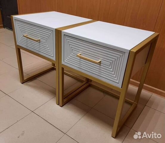 Тумба прикроватная