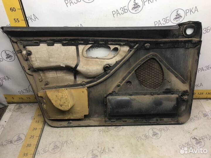 Обшивка двери передняя правая Ford mondeo 2