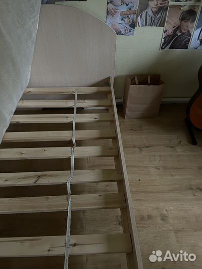 Кровать односпальная