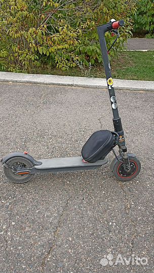 Электросамокат xiaomi m365 pro