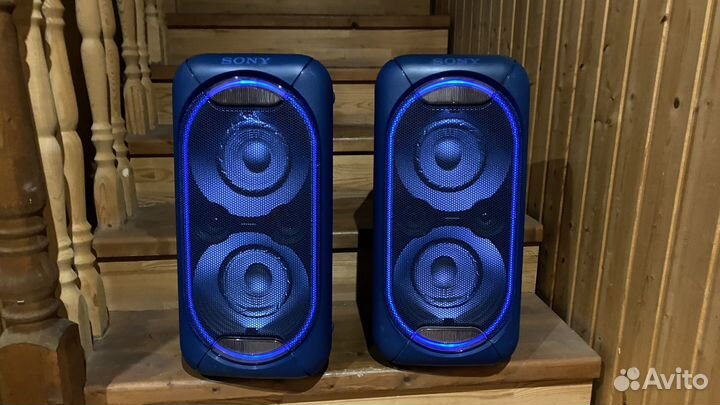 Портативная колонка Sony XB60