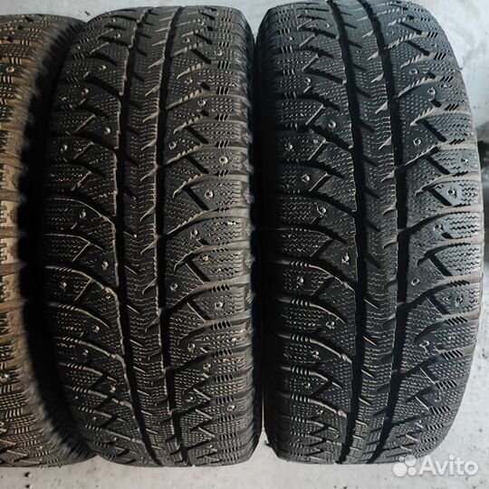 Bridgestone Ice Cruiser 7000S 205/55 R16