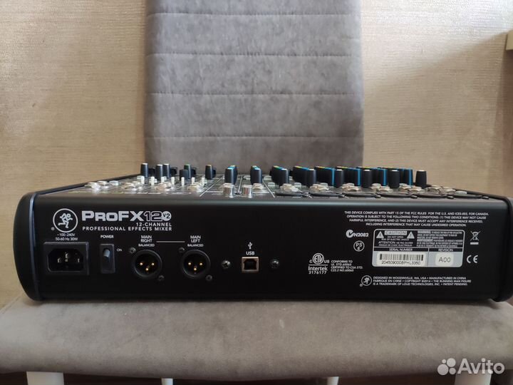 Микшерный пульт mackie proFX12V2