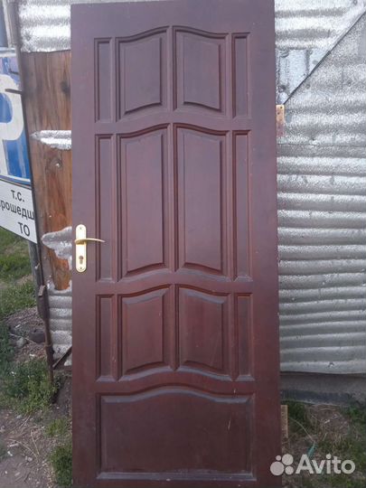 Дверь входная 80-ка