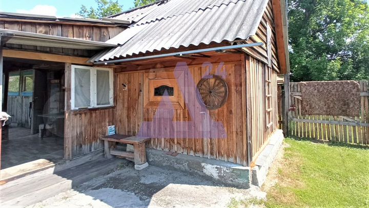 Дом 45,8 м² на участке 25 сот.