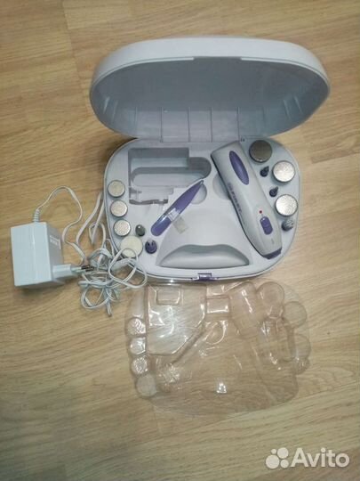 Набор для маникюра, педикюра First с вентилятором