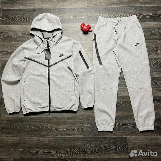 Костюмы Nike Tech Fleece 4 цвета