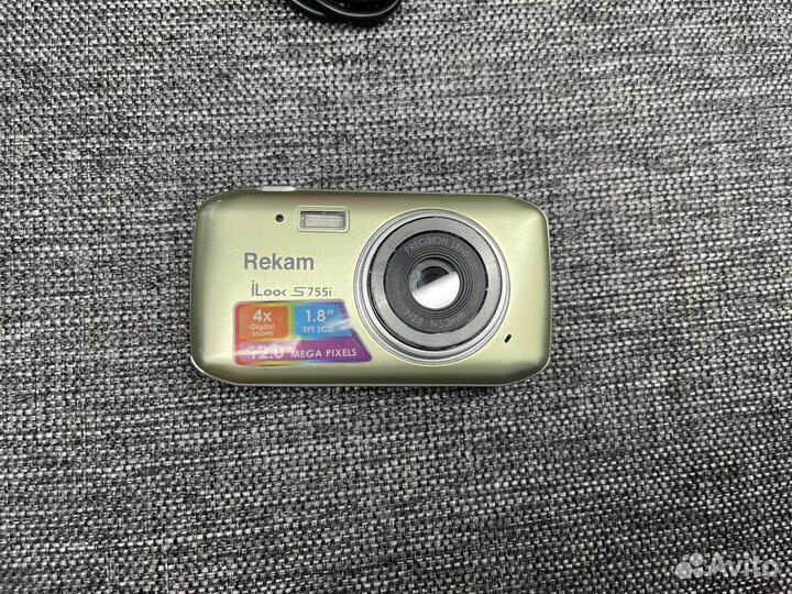 Компактная фотокамера Rekam iLook S755i бу