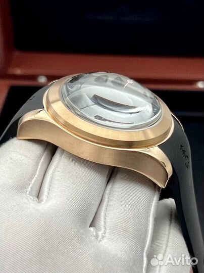 Мужские механические часы Corum Bubble