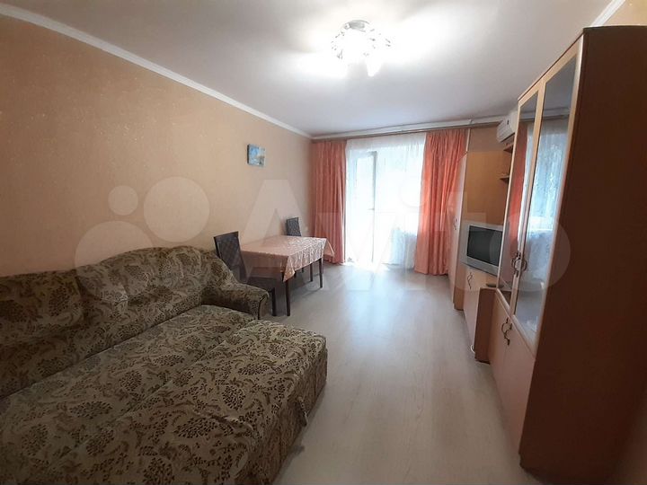 2-к. квартира, 47 м², 2/4 эт.