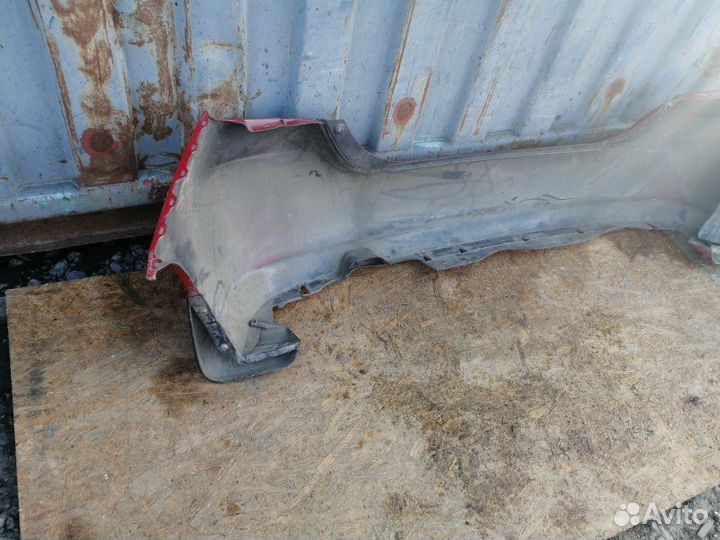 Бампер задний Honda Fit GD1