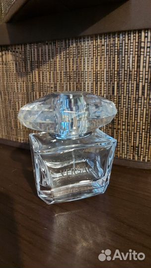 Туалетная вода женская yves rocher и Versace