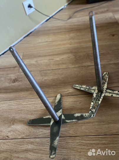 Якорь для лодки