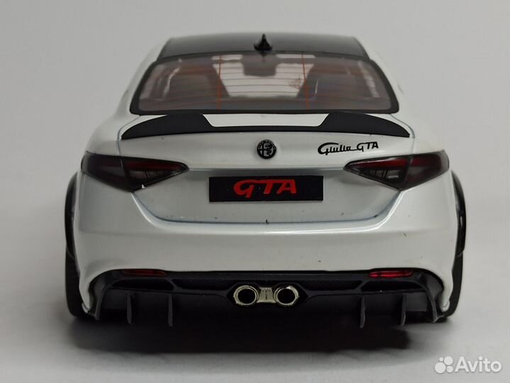 Alfa Romeo Giulia GTA-2022 Solido 1:18