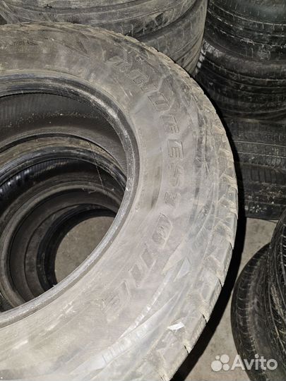 Bridgestone Blizzak DM-V1 275/65 R17