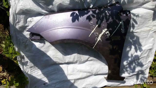 Крыло переднее левое Ford Fiesta