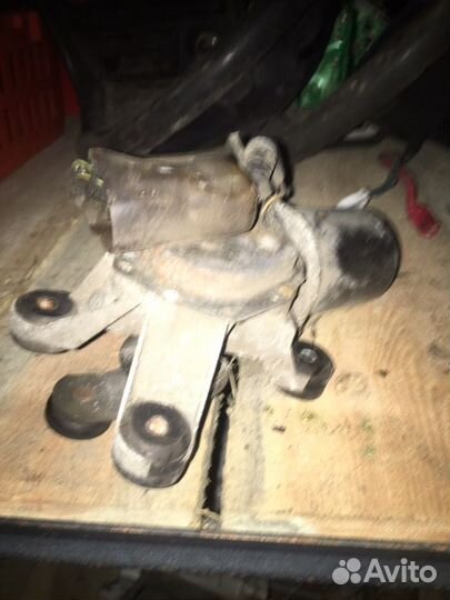 Моточик дворников Mitsubishi colt 5