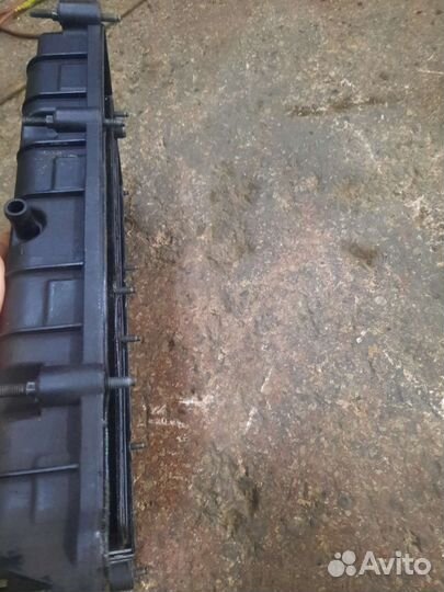 Клапанная крышка форд мондео 3 1.6