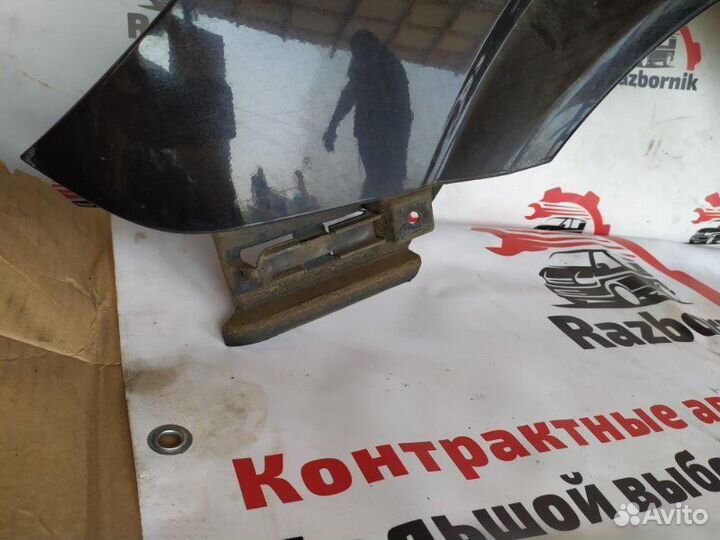 Крыло переднее левое Mercedes Vito W639 2.1D 2008