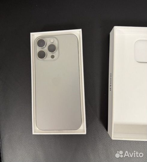 iPhone 15 Pro Max, 256 ГБ