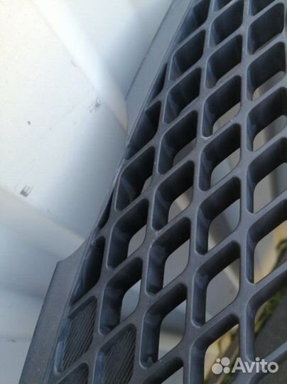 Капот Mazda Demio DY