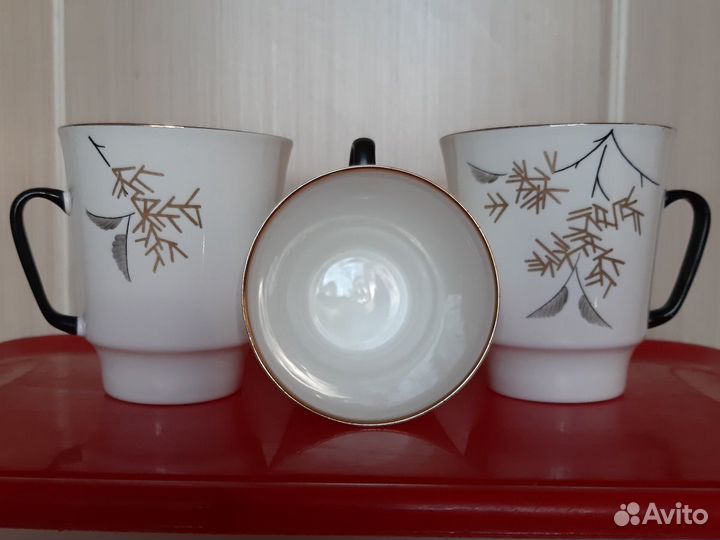 Фарфоровые кофейные чашки