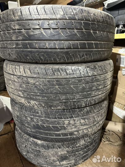 Continental CrossContact UHP E 235/55 R20