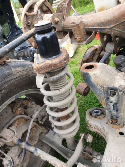 Dodge journey задний амортизатор