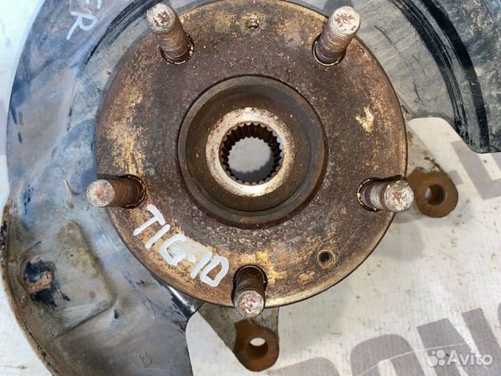 Кулак поворотный передний правый Chery Tiggo 1.8