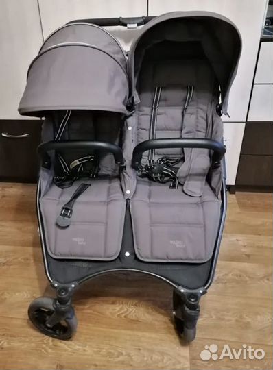 Коляска Valco Baby Snap duo для двойни, погодок