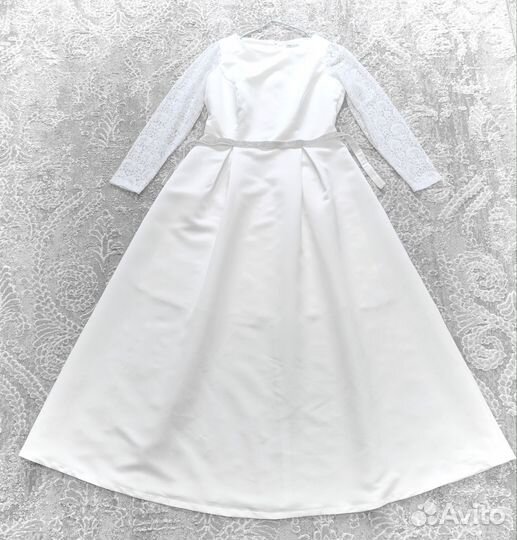 Свадебное платье 48 50 бу