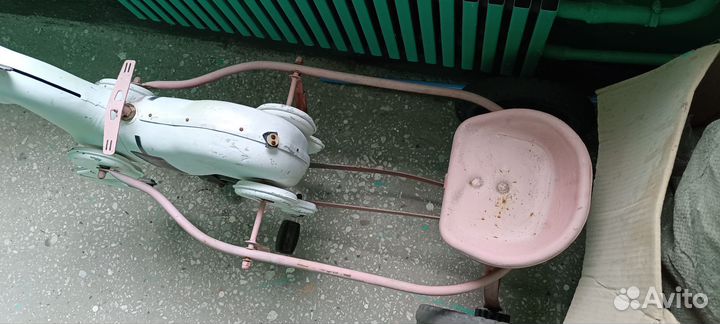 Педальный конь СССР