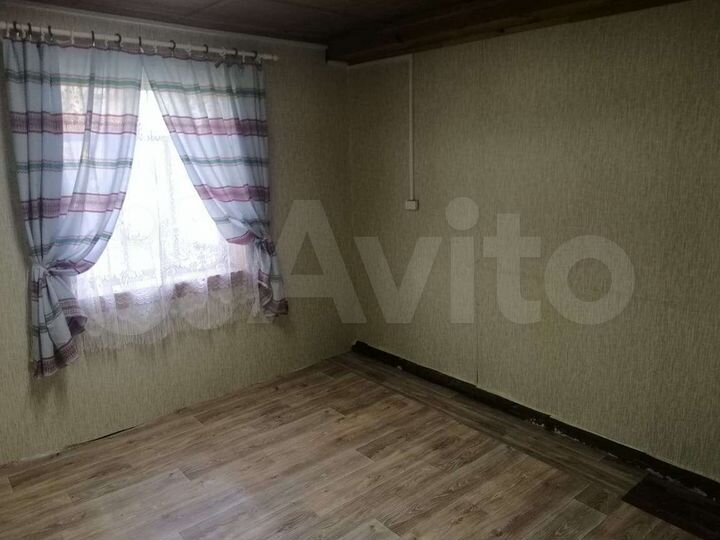 Дача 30 м² на участке 10 сот.