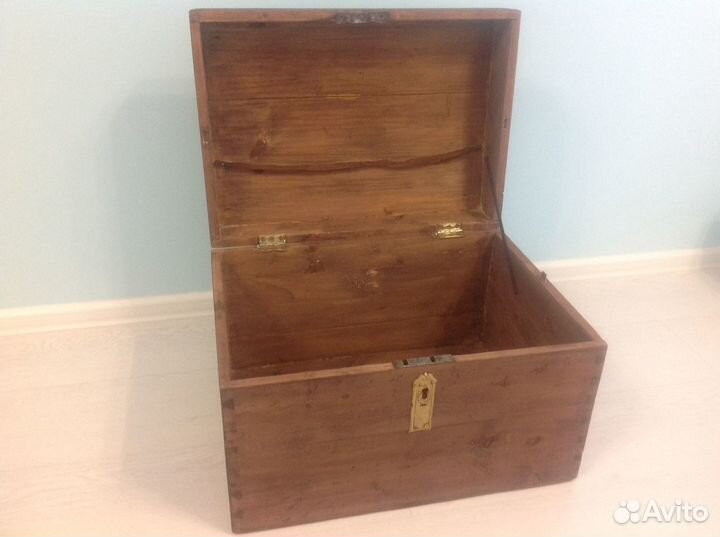 Сундуки старинные