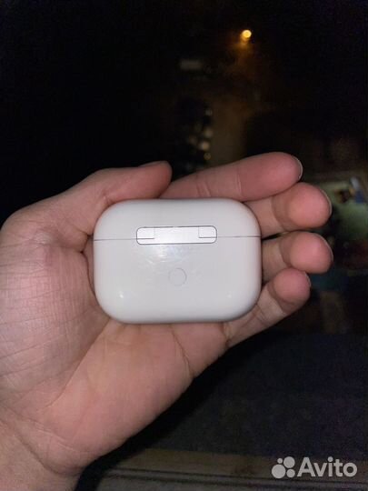 Airpods pro левый