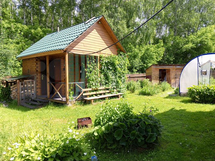 Дача 40 м² на участке 5 сот.