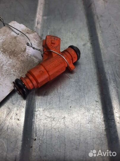 Форсунка Peugeot 206 1 хэтчбек 1.6 2002